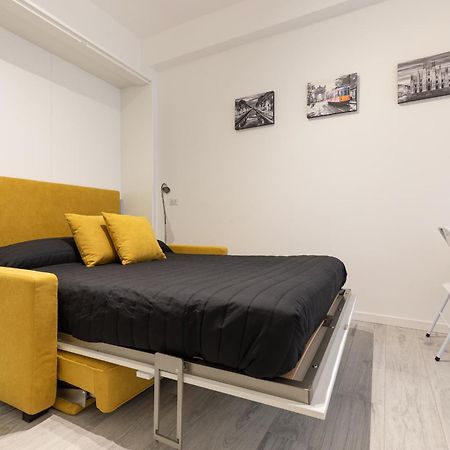 Ferienwohnung Pieno Centro Di Milano Per Gruppi, Famiglie E Viaggi Di Lavoro Exterior foto
